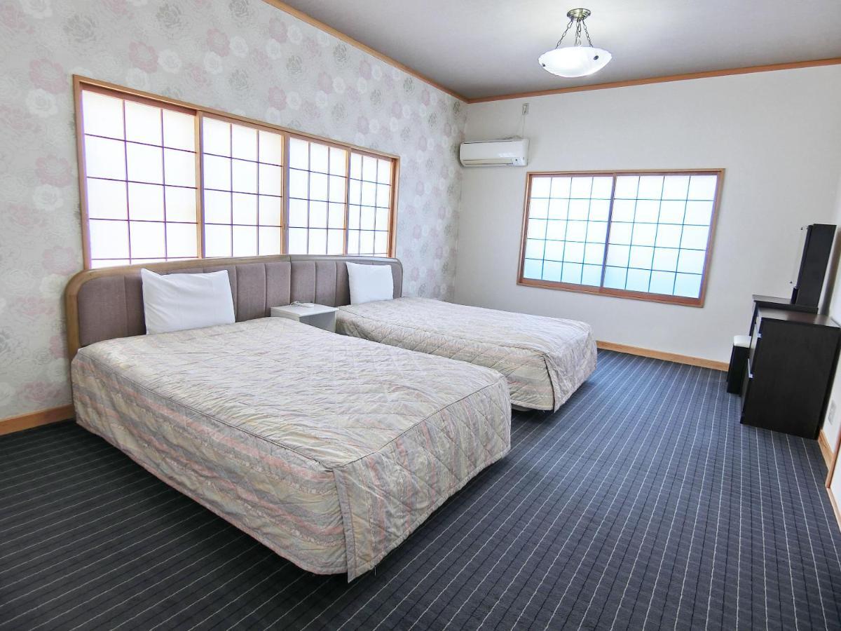 Hotel Yurakuan Miyazaki Zewnętrze zdjęcie